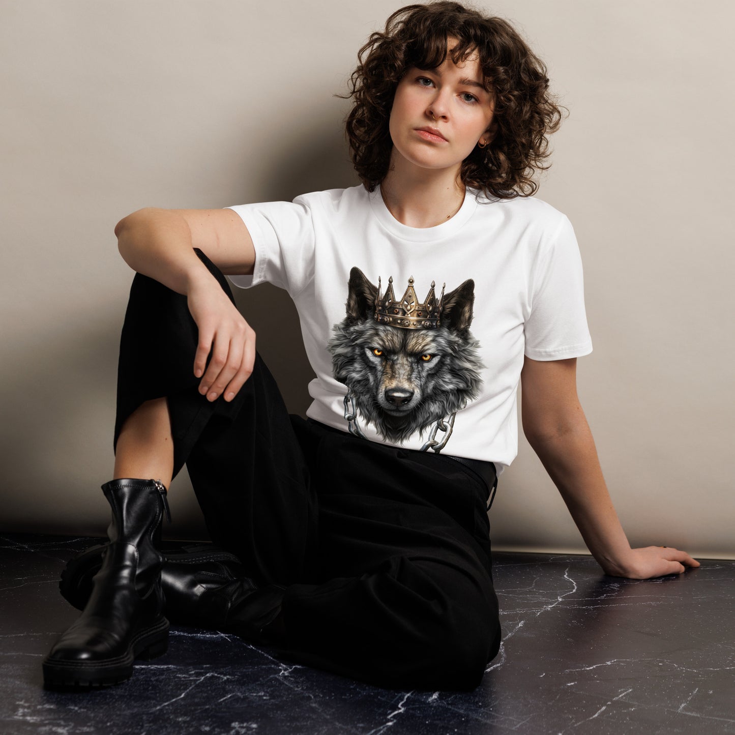 King Wolf - Unisex premium t-shirt